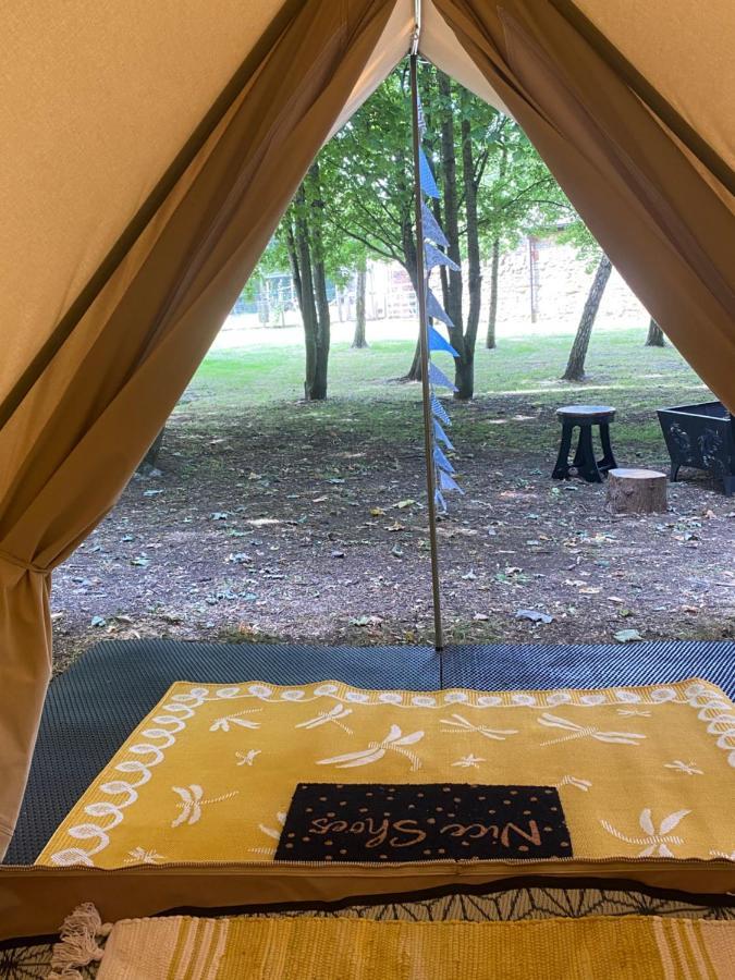 Luxury tent Eakley Manor Farm Glamping Newport Pagnell