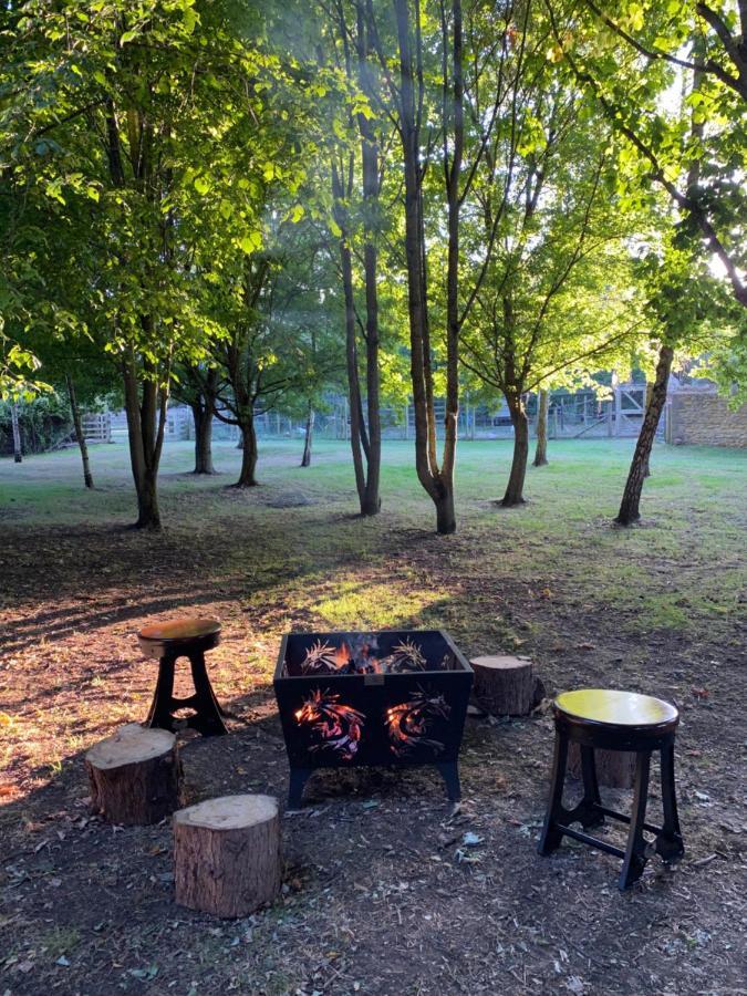 Luxury tent Eakley Manor Farm Glamping *